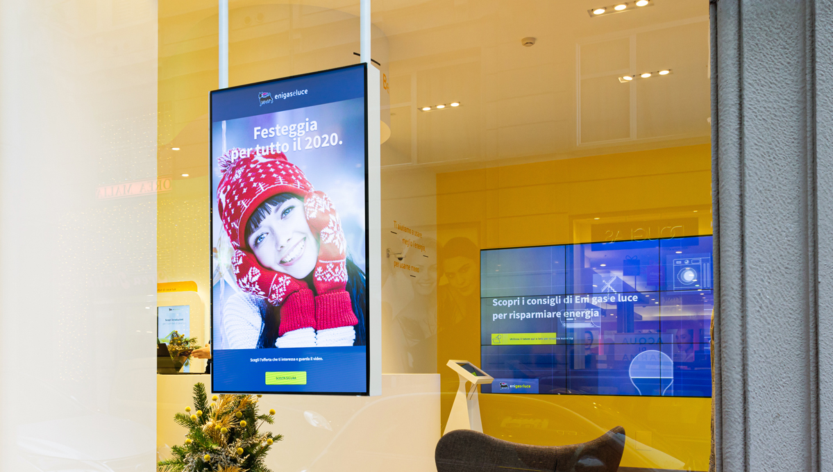 Eni gas e luce — store con totem e videowall